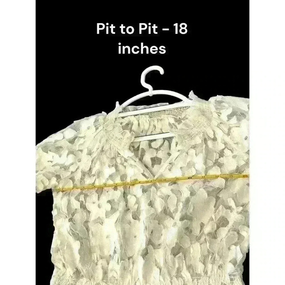 Lace Boho Ivory Floral Women’s Long Sleeve Top Ruffle Neckline Elasticized Waist - Picture 4 of 9